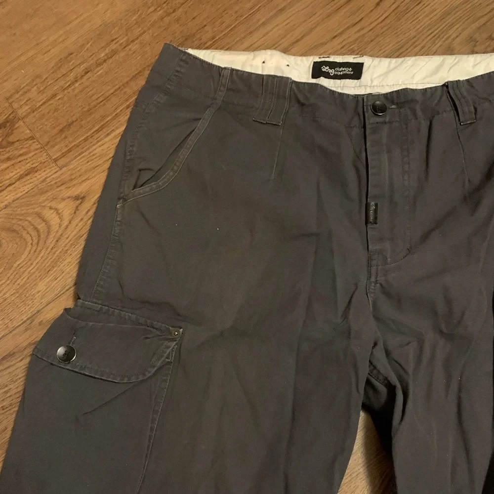 LRG Grey Cargo Shorts size 36 - Picture 2 of 8